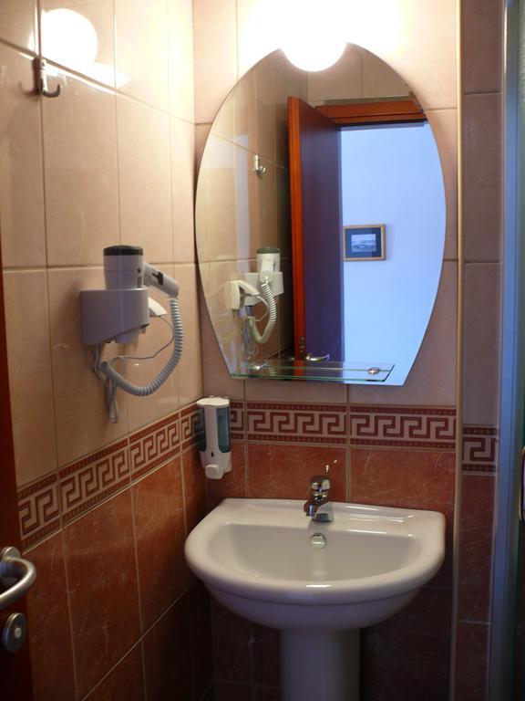 Guest House Zec Μπούντβα Δωμάτιο φωτογραφία