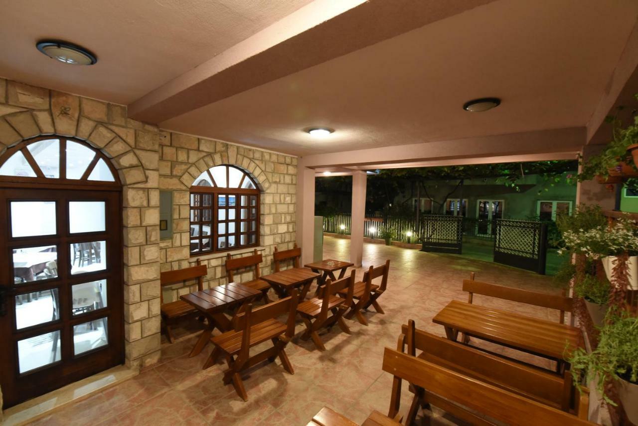 Guest House Zec Μπούντβα Εξωτερικό φωτογραφία
