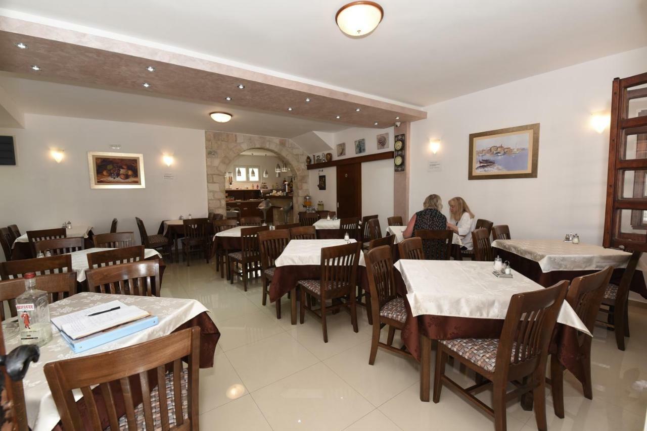 Guest House Zec Μπούντβα Εξωτερικό φωτογραφία
