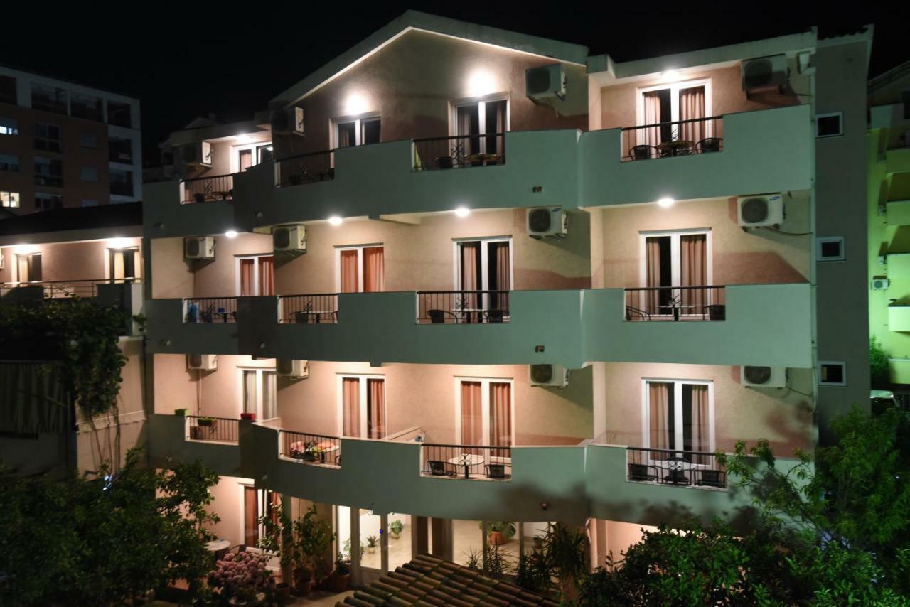 Guest House Zec Μπούντβα Εξωτερικό φωτογραφία